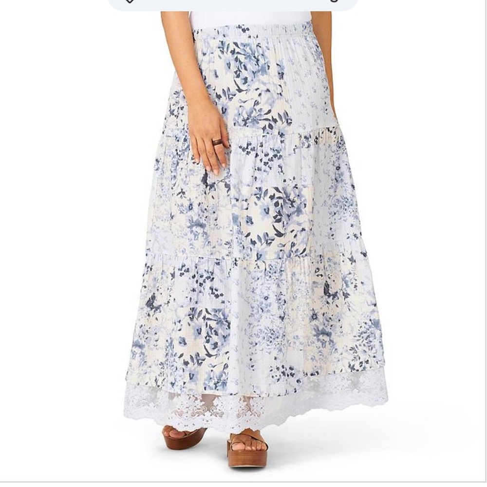 Women's Flint & Moss Lace Trim Tiered Maxi Skirt